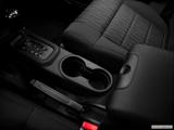  Cup holders photo